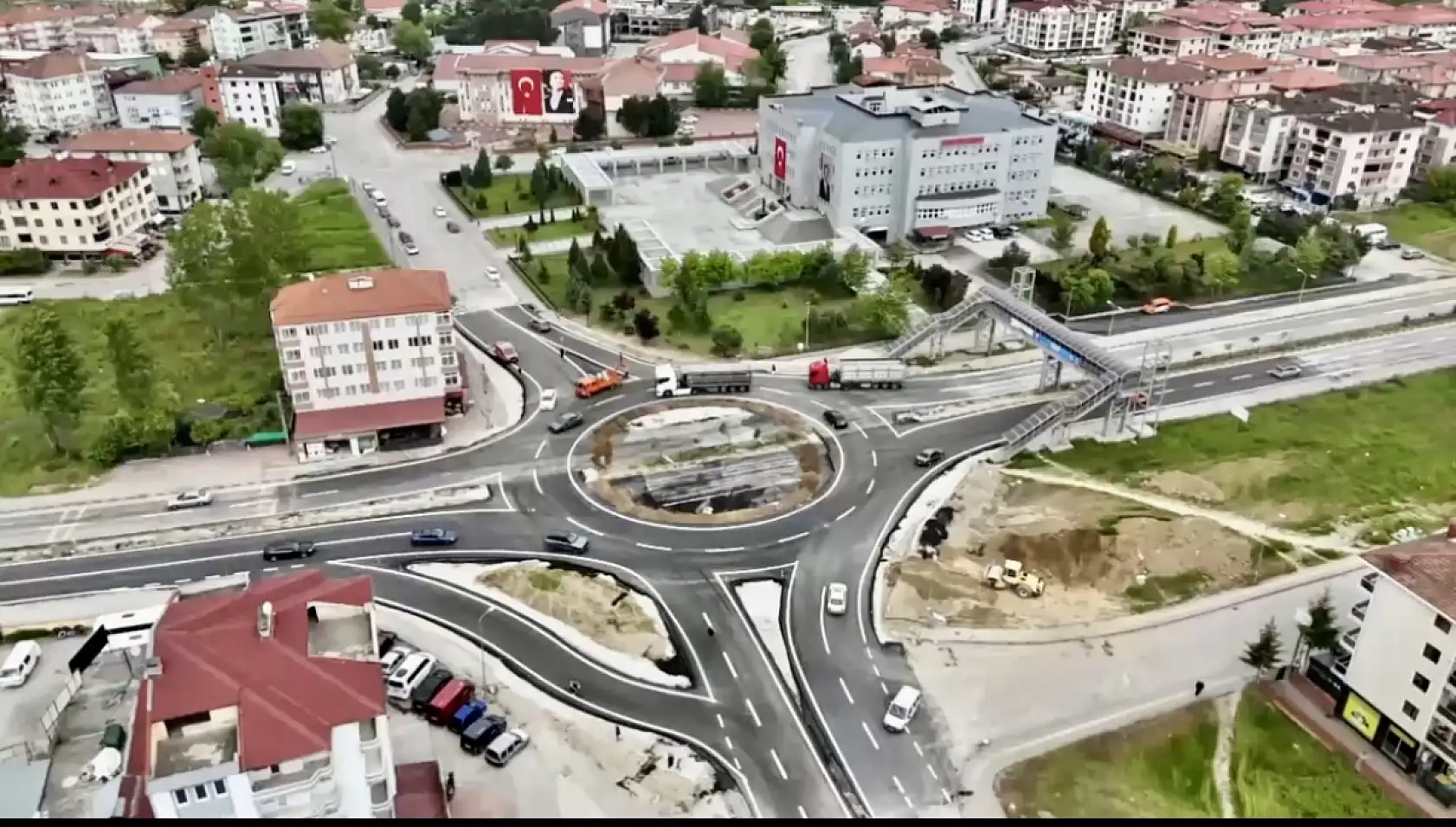 Valilik yanındaki Akıllı Kavşak tamamlandı