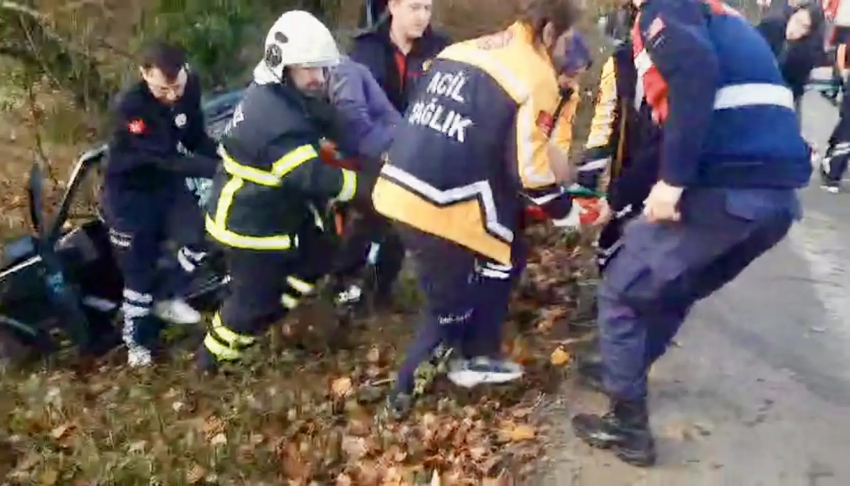 Kozcağız'da kaza, şarampole devrildi