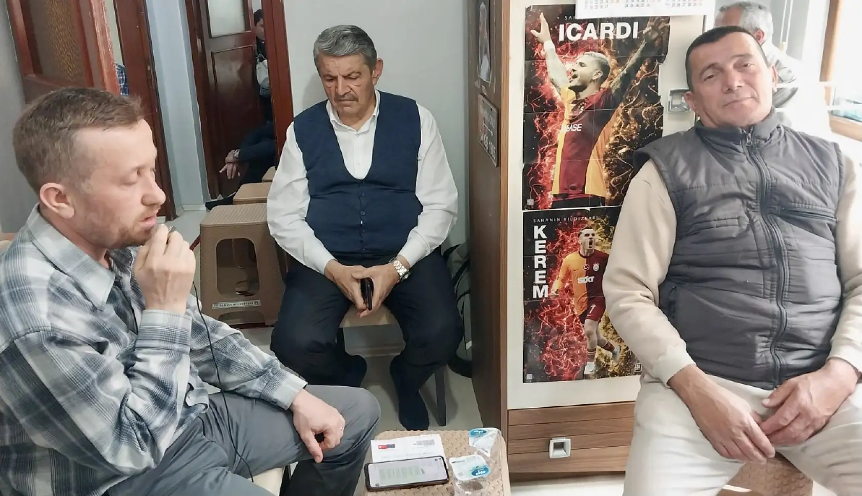 Cemal Akın hep içinde halkın