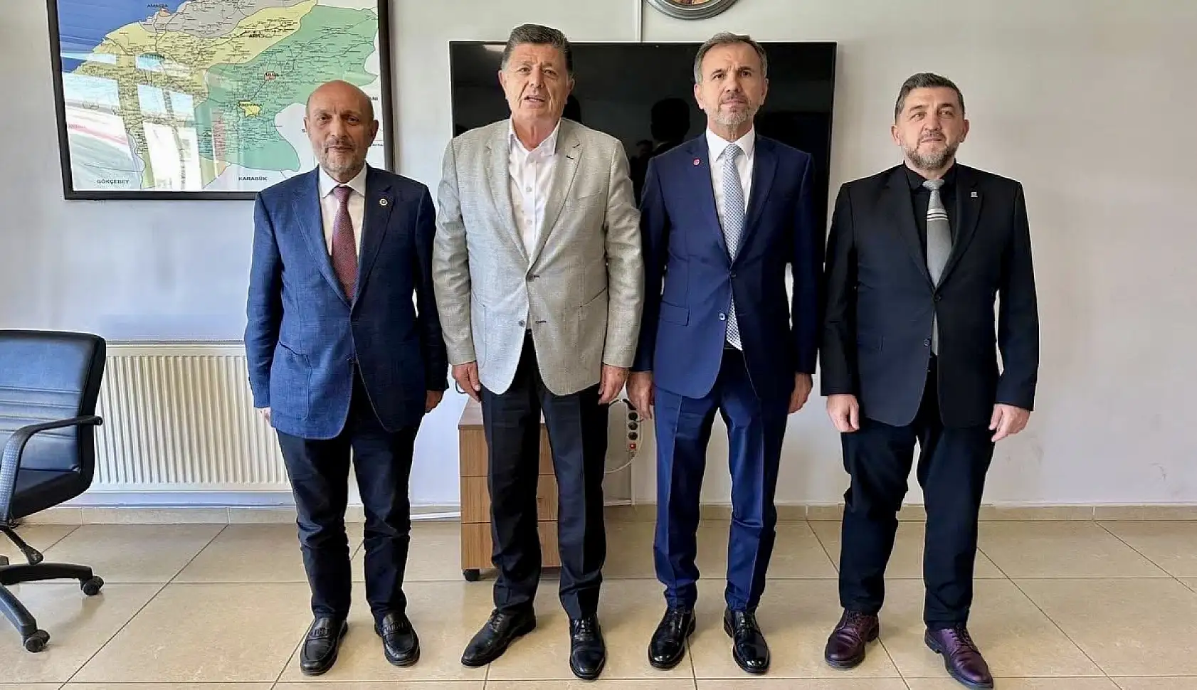 Bir yangın ki duman duman savrulur