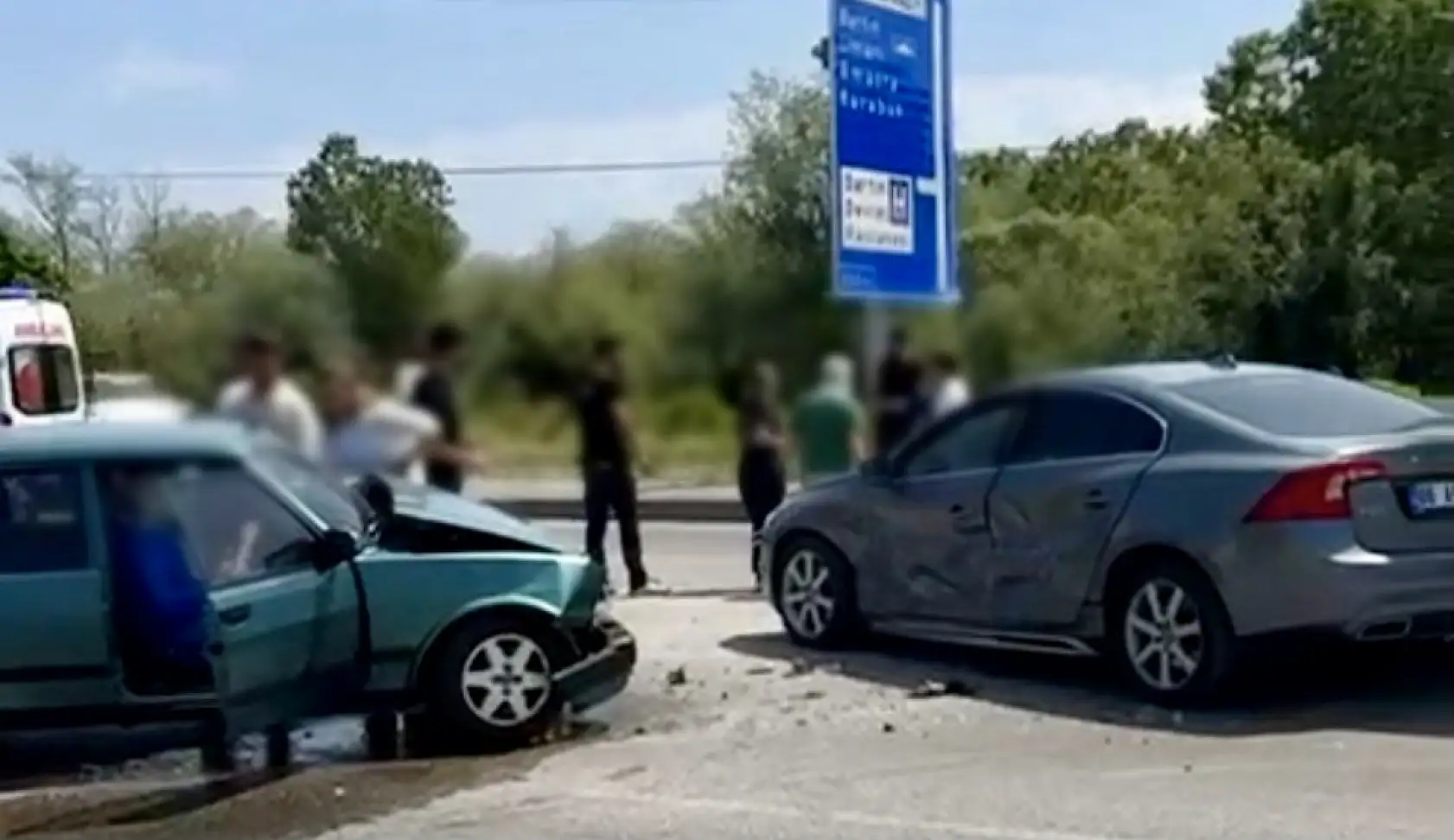 Yeni hastane kavşağında kaza