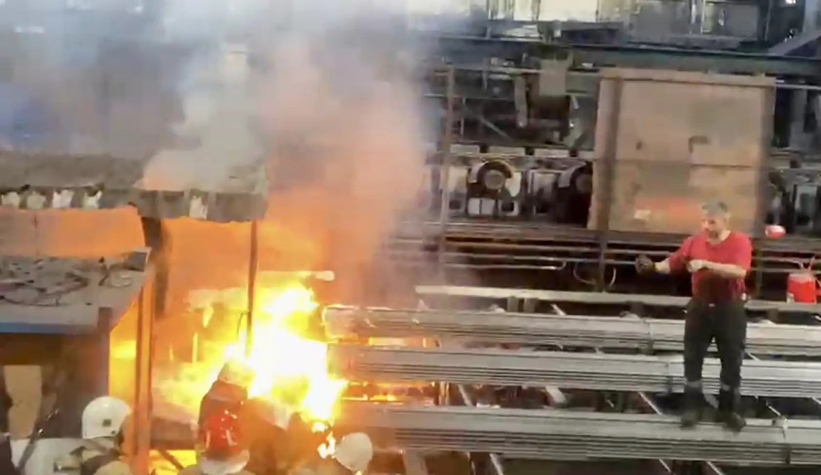 Fabrikada yangın çıktı