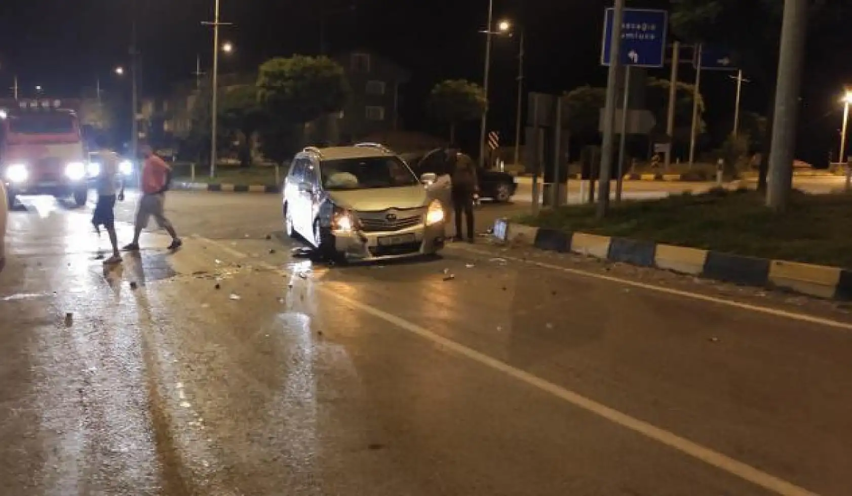 Abdipaşa Ulus kavşağında kaza