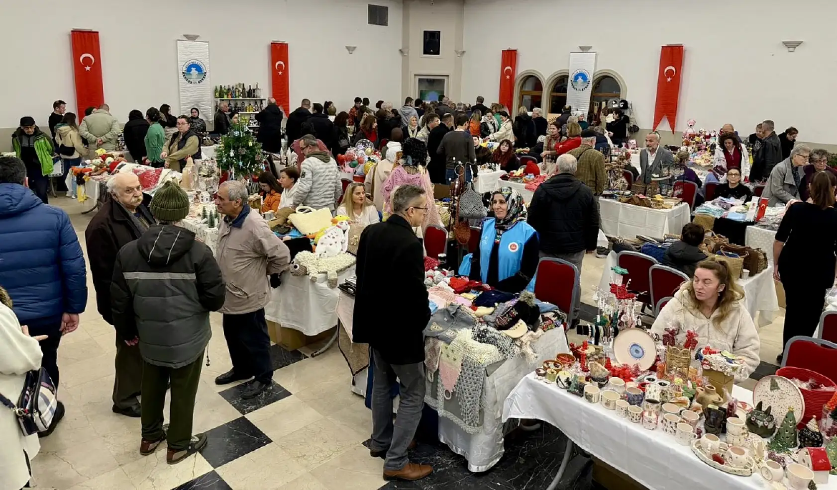 25. Geleneksel Hediyelik Eşya Fuarı açıldı
