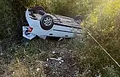 Bartın yolunda şarampole yuvarlandı