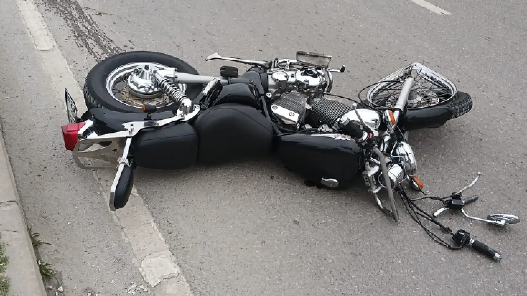 Ölümlü motor kazası kamerada