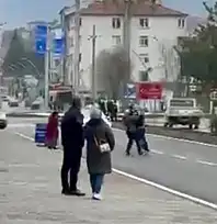 Çatmaca'da yol ortasında kavga