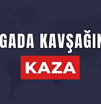 Motosiklet ve otomobil çarpıştı