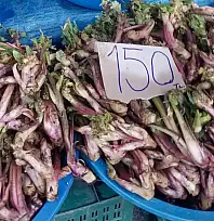 Pazarda ıspıt bolluğu