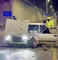 Üniversite kavşağında feci kaza