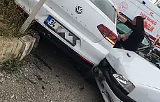Akçamescit kavşağında kaza, 2 yaralı