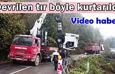 Amasra yolunda kömür yüklü tır devrildi