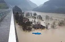 Baraj bölgesinde sular yükseldi