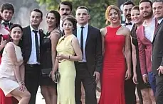 Defile gibi mezuniyet balosu