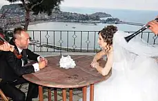 Düğün Yapan Çiftler Buraya Akın Ediyor