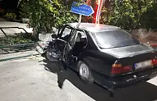 Duvara çarptı, faciadan dönüldü