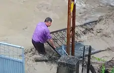 Hasankadı bölgesinde sel felaketi, 2 kişi kayıp