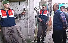 Jandarma köylüleri uyarıyor