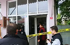 Kahvehanede bıçaklı kavga