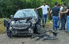 Kayarak yoldan çıktı