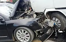 Mugada yolunda feci kaza:11 yaralı