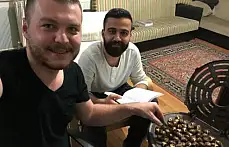 Rektörü kestane yemeye davet ettiler