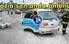 Tüp yüklü kamyonet alev aldı