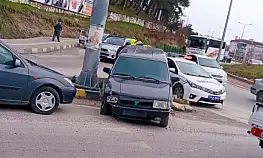 Otomobil orta refüje çıktı