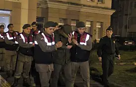 Vagon Raylarını çalarken suçüstü yakalandılar