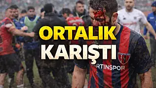 Maç sonu saha karıştı