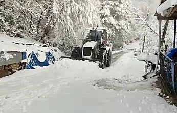 5 köy yolu ulaşıma kapandı