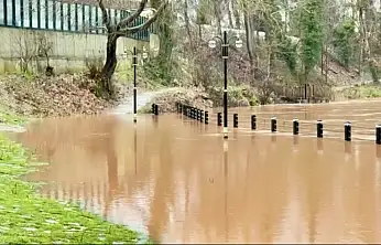 Karlar eridi, Bartın ırmağı taştı