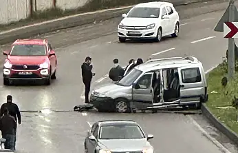 Mıcırlı Yol Kazaya Neden Oldu