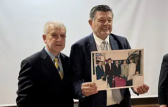 Yazı yazma helaya başın girer belaya