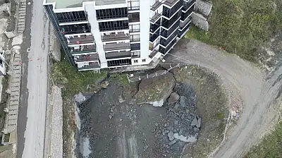 Amasra'da toprak kayması, 70 kişi tahliye edildi