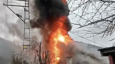 Son dakika, köyde yangın çıktı