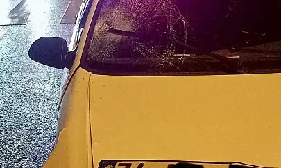 Otomobil ile Motosiklet Çarpıştı: Sürücü Yaralandı