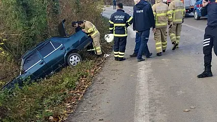 Kozcağız'da kaza, şarampole devrildi