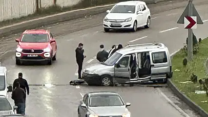 Mıcırlı Yol Kazaya Neden Oldu