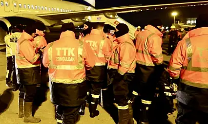 Acı görev maden işçilerine düştü