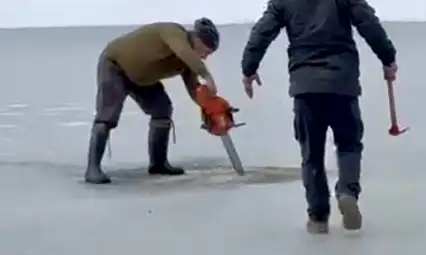 Motorlu Testereyle buz Kesti