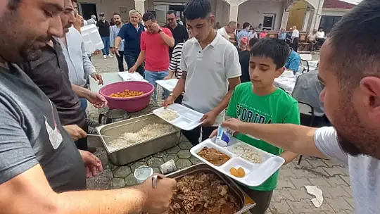 Kumluca Zafer'de bayram coşkusu