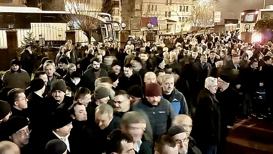 Bartın'dan 98 umreci dualarla uğurlandı