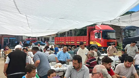 Kumluca Zafer'de bayram coşkusu