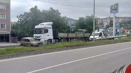 Tırın önünde sürüklendi