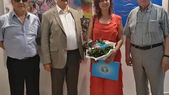 Kadın profesör saldırıya uğradı