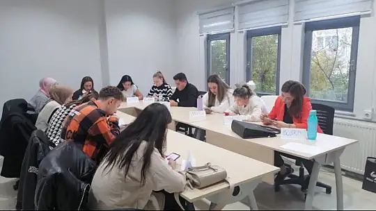 Personel eğitimlerinde de konu mutluluk