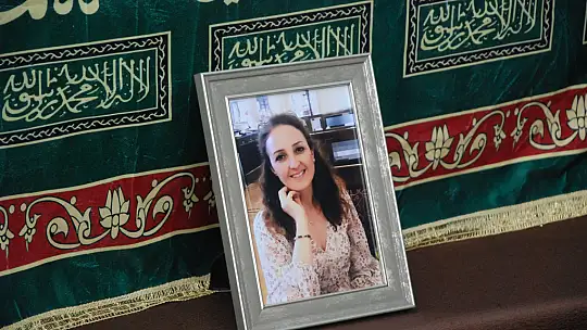 Hilal öğretmen gözyaşları ile uğurlandı