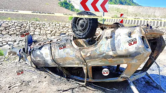 Takla atan arabada yangın çıktı