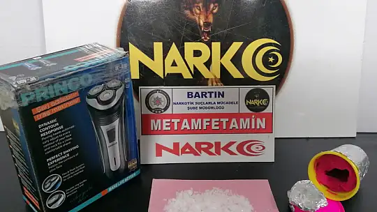 Kargo paketini alırken yakalandı